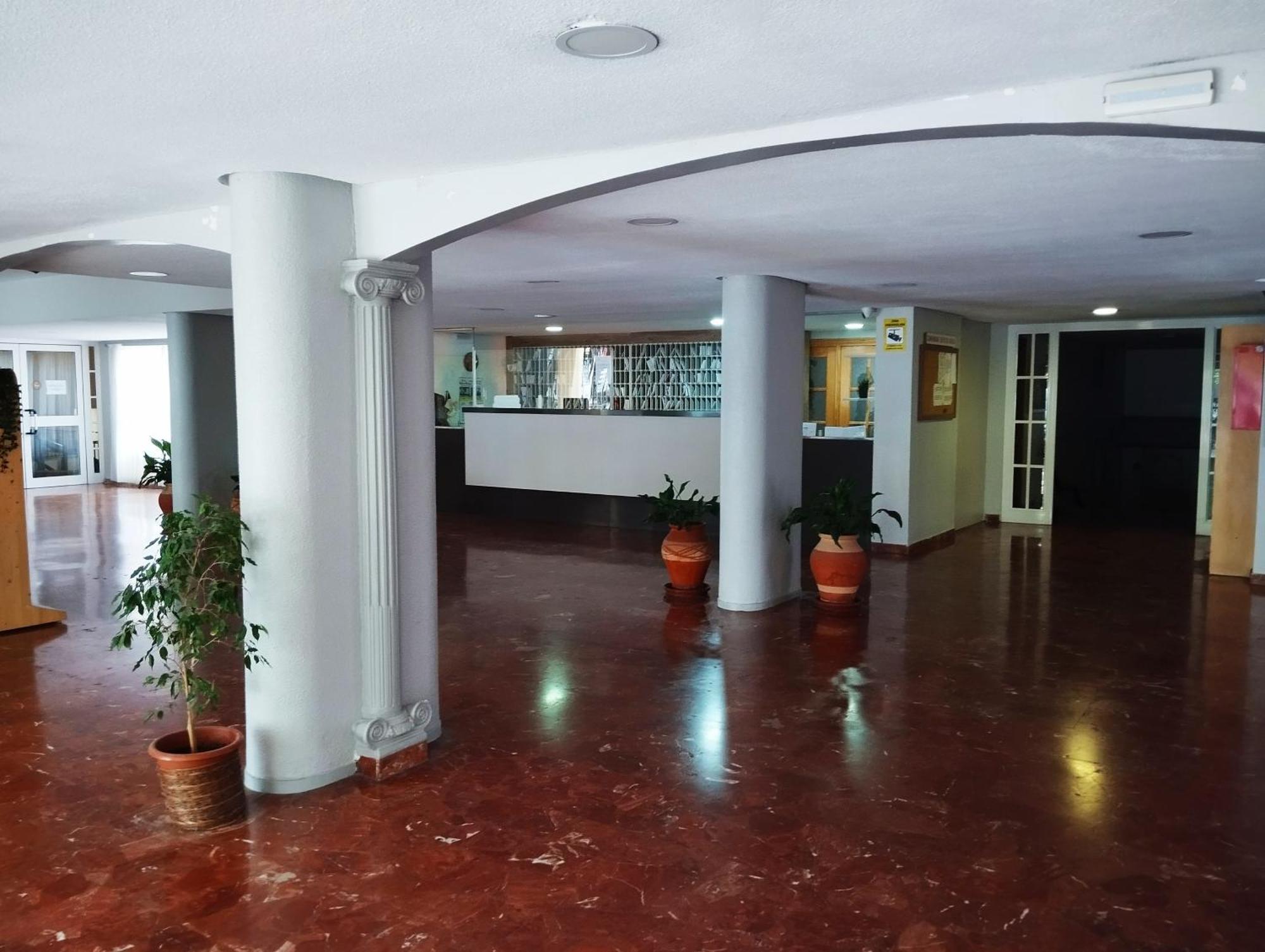 Apartamento Aguila เบนัลมาเดนา ภายนอก รูปภาพ