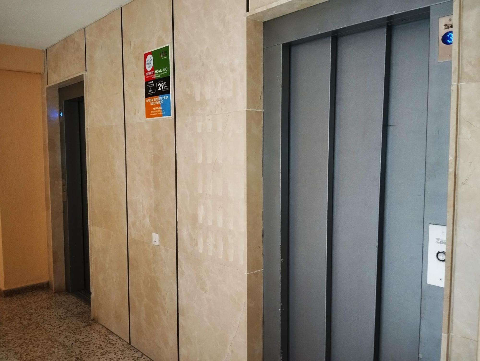 Apartamento Aguila เบนัลมาเดนา ภายนอก รูปภาพ