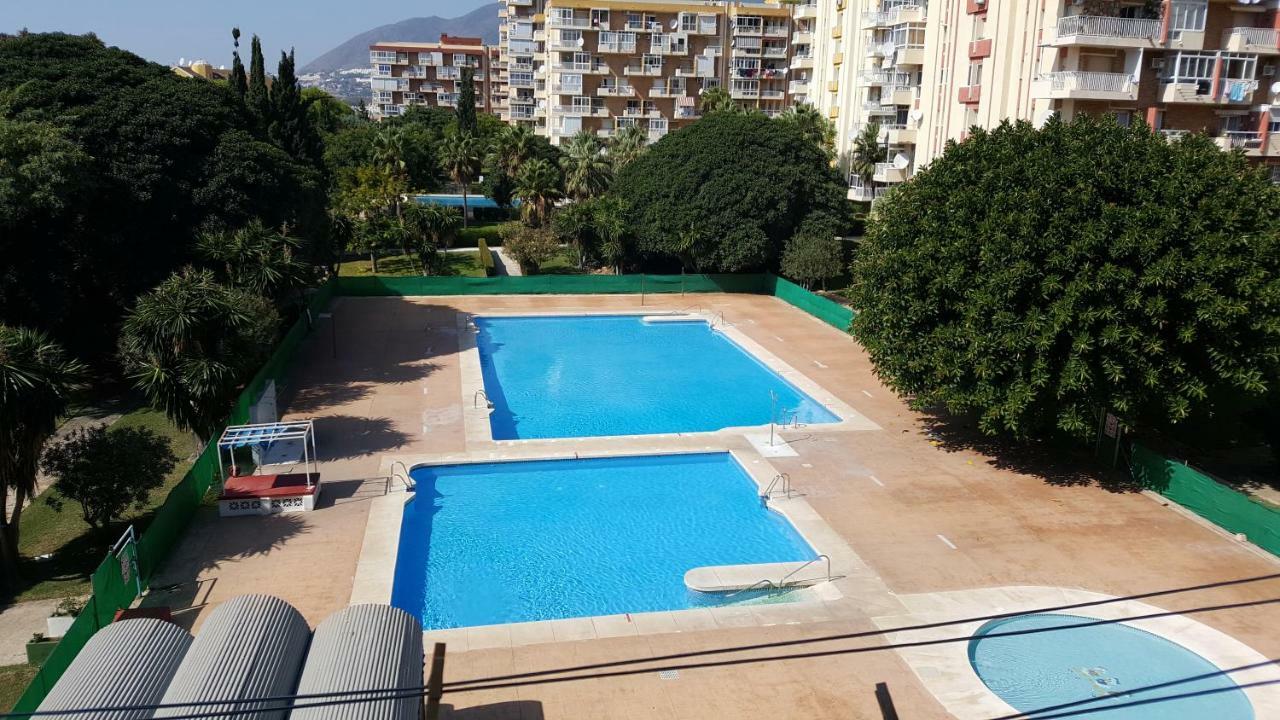 Apartamento Aguila เบนัลมาเดนา ภายนอก รูปภาพ