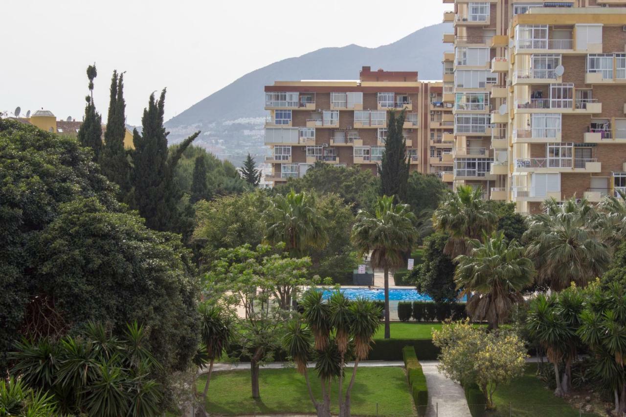 Apartamento Aguila เบนัลมาเดนา ภายนอก รูปภาพ